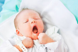 How to Emotionally Transfer a Baby Born via Surrogacy